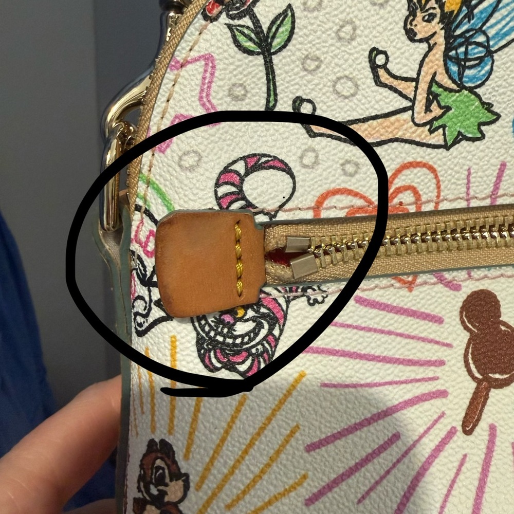 Dooney & Bourke Disney Characters Sketch Crossbody. - Picture 10 of 12